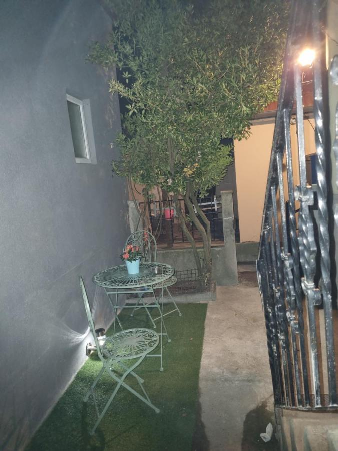 Studio Jacuzzi Au Centre Colmar Ngoại thất bức ảnh